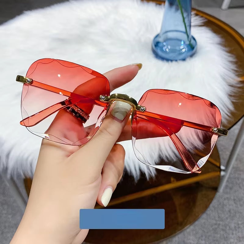 Square Rimless Fashion Sunglasses for Women Men Summer Gradient Sun Shades for Vacation Beach Travel(Not Include Glasses Case)