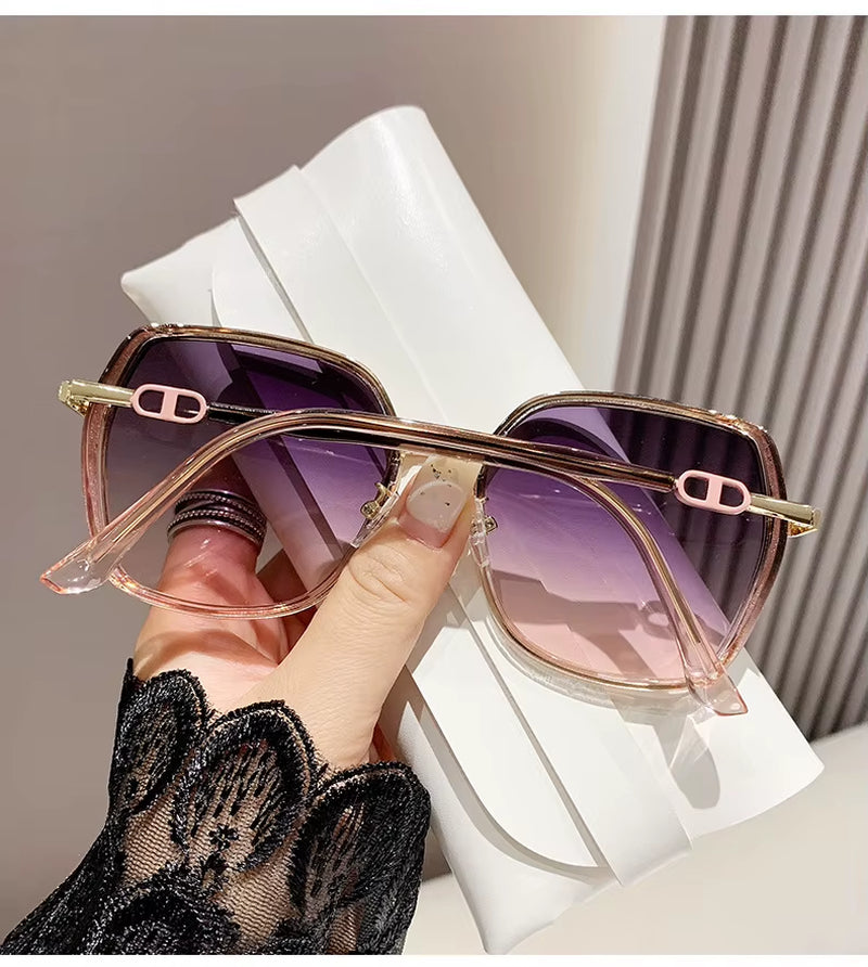Eyewear New Sunglasses Mirror Female UV Protection Large Frame Net Fashionable Bright Edge Advanced Sense Driving Glasses T100