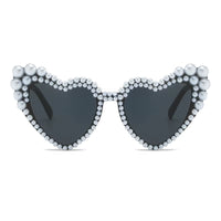 2025 Fashion Large Frame Heart Designer Sunglasses Pearl-Set Personality Beach Just Married Sunglasses Bridesmaid Gift UV400