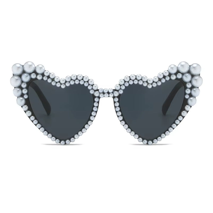 2025 Fashion Large Frame Heart Designer Sunglasses Pearl-Set Personality Beach Just Married Sunglasses Bridesmaid Gift UV400
